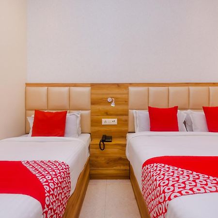 Hotel Sun City Near Saifee Hospital And Hn Reliance Hospital มุมไบ ภายนอก รูปภาพ