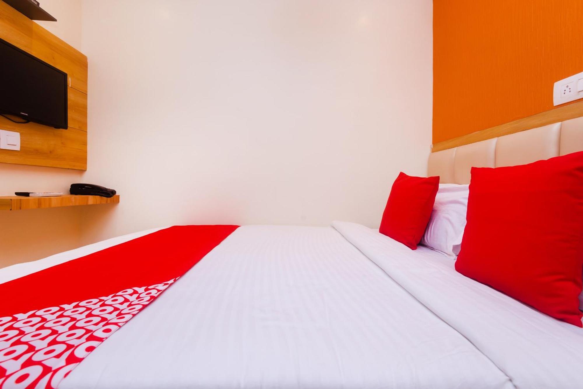 Hotel Sun City Near Saifee Hospital And Hn Reliance Hospital มุมไบ ภายนอก รูปภาพ